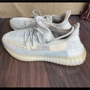 Yeezy BOOST